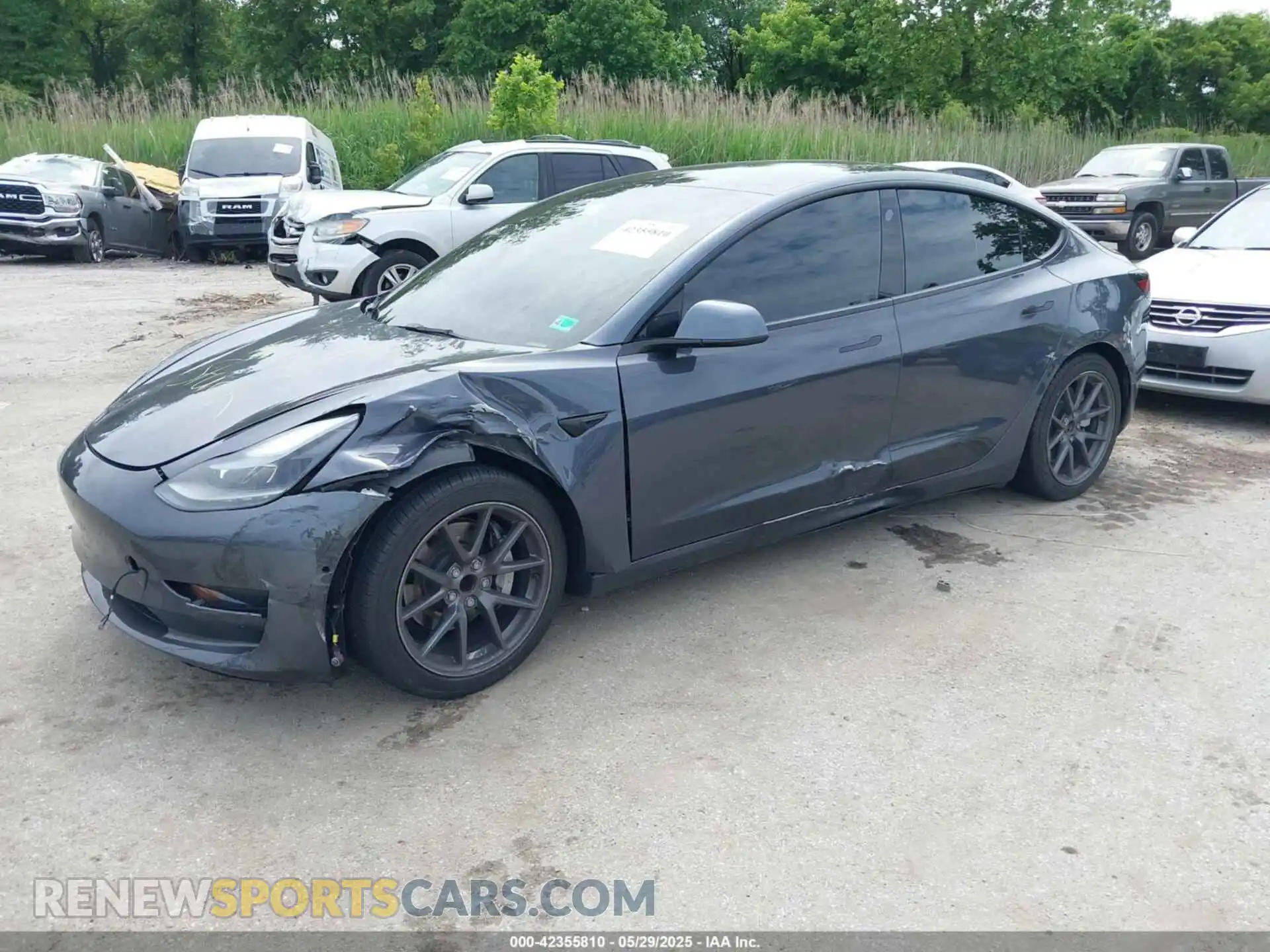 2 Photograph of a damaged car 5YJ3E1EA9MF094554 TESLA MODEL 3 2021