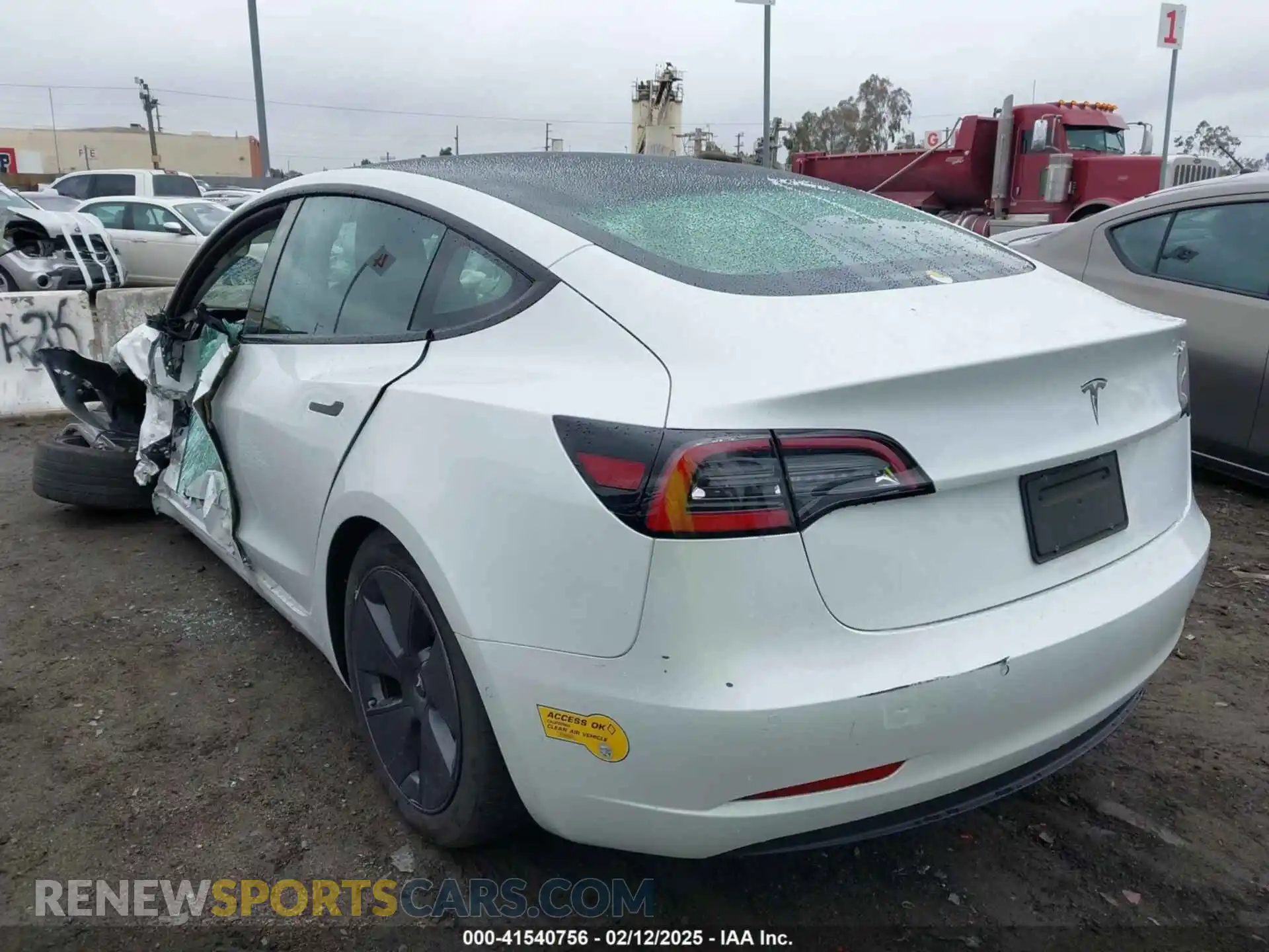 3 Photograph of a damaged car 5YJ3E1EA9MF095719 TESLA MODEL 3 2021