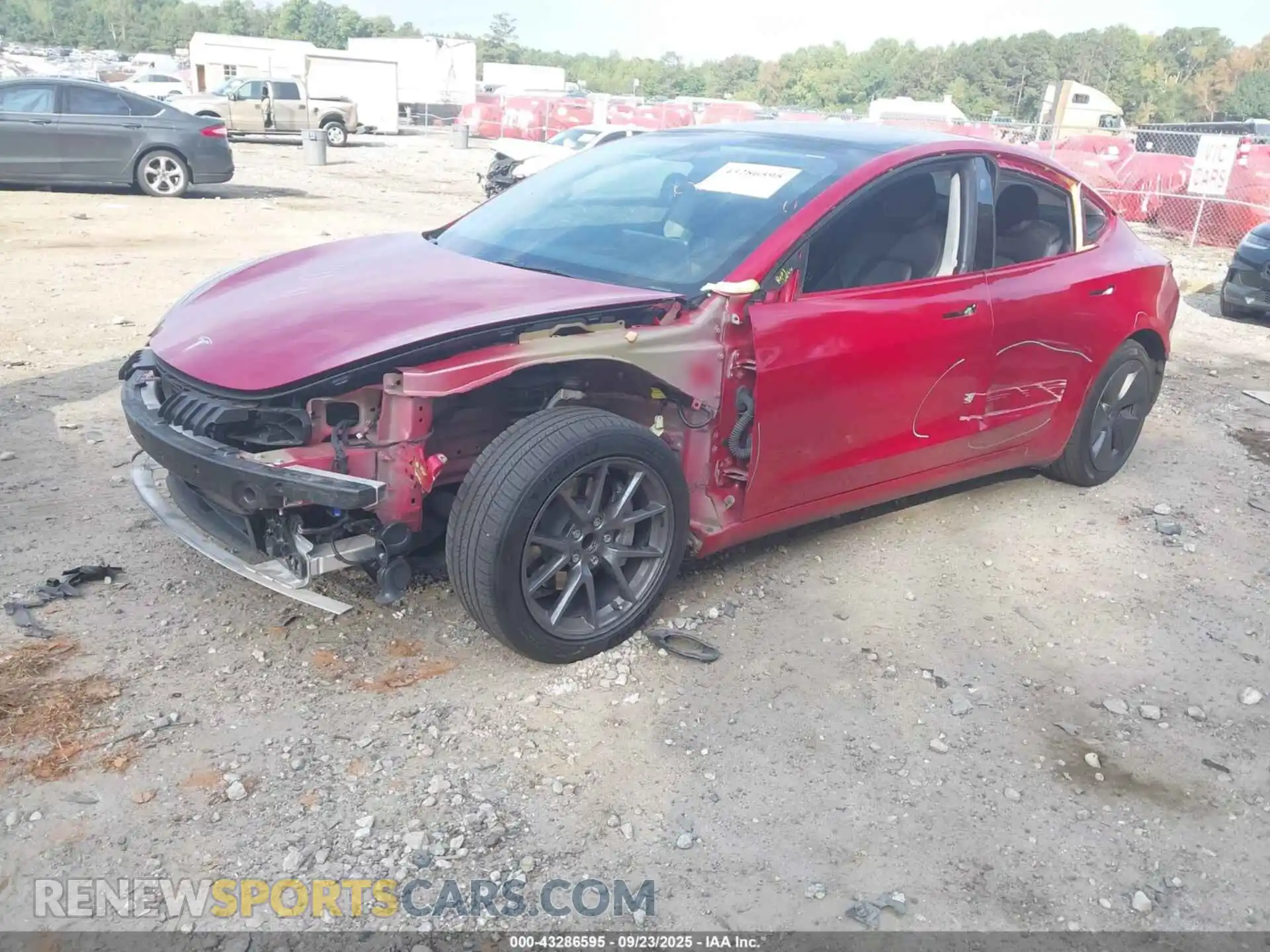 2 Photograph of a damaged car 5YJ3E1EA9MF098264 TESLA MODEL 3 2021