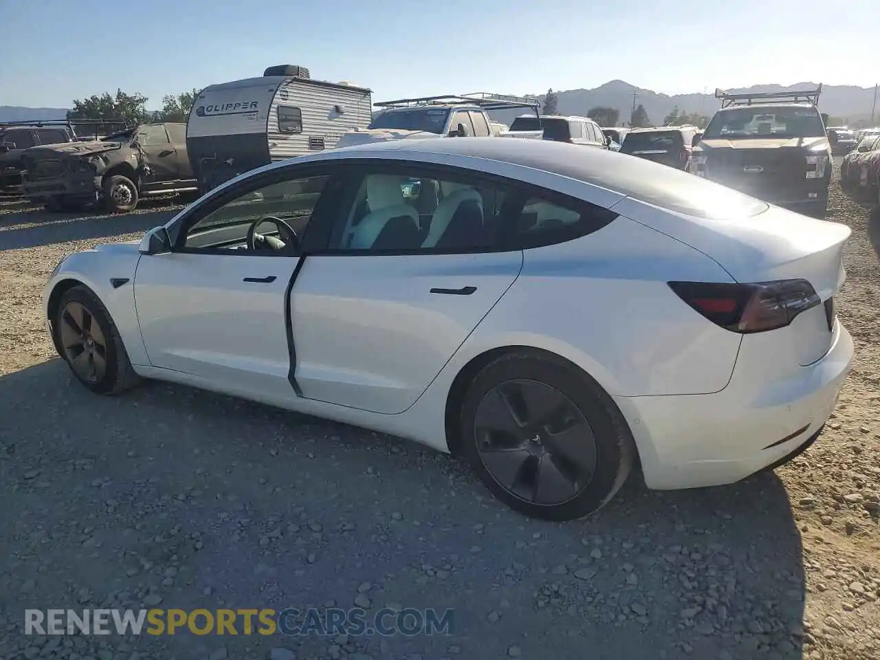 2 fotografías del automóvil dañado 5YJ3E1EA9MF098734 TESLA MODEL 3 2021