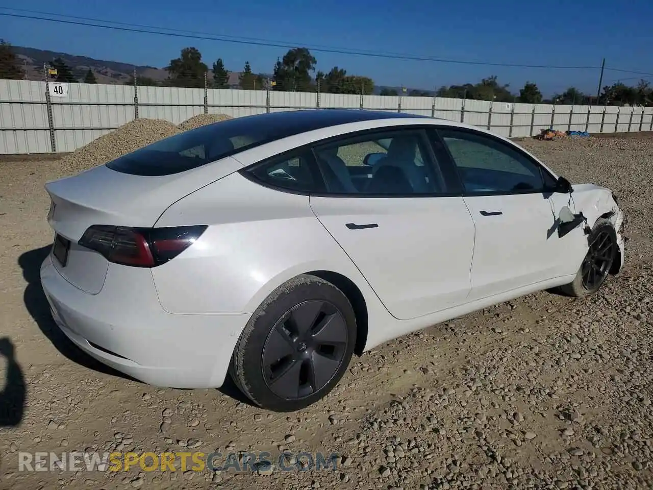 3 fotografías del automóvil dañado 5YJ3E1EA9MF098734 TESLA MODEL 3 2021