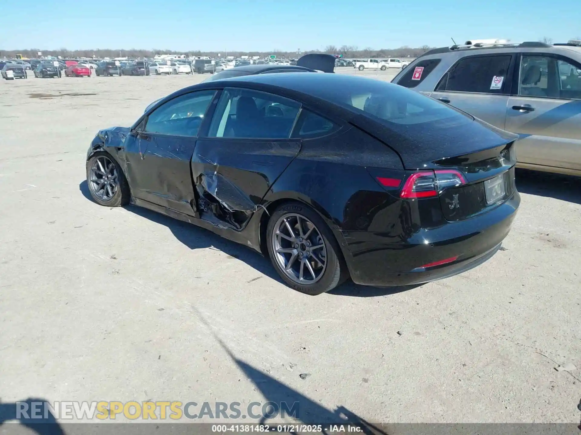 3 Photograph of a damaged car 5YJ3E1EA9MF854398 TESLA MODEL 3 2021