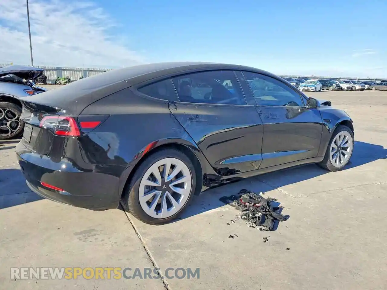 3 Photograph of a damaged car 5YJ3E1EA9MF908105 TESLA MODEL 3 2021