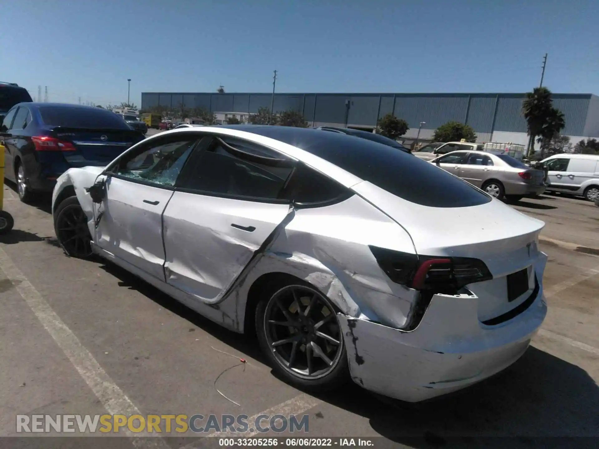 3 fotografías del automóvil dañado 5YJ3E1EAXMF017515 TESLA MODEL 3 2021