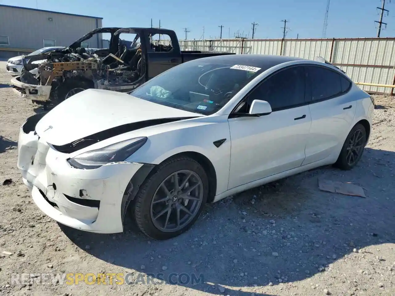 1 Photograph of a damaged car 5YJ3E1EAXMF030393 TESLA MODEL 3 2021