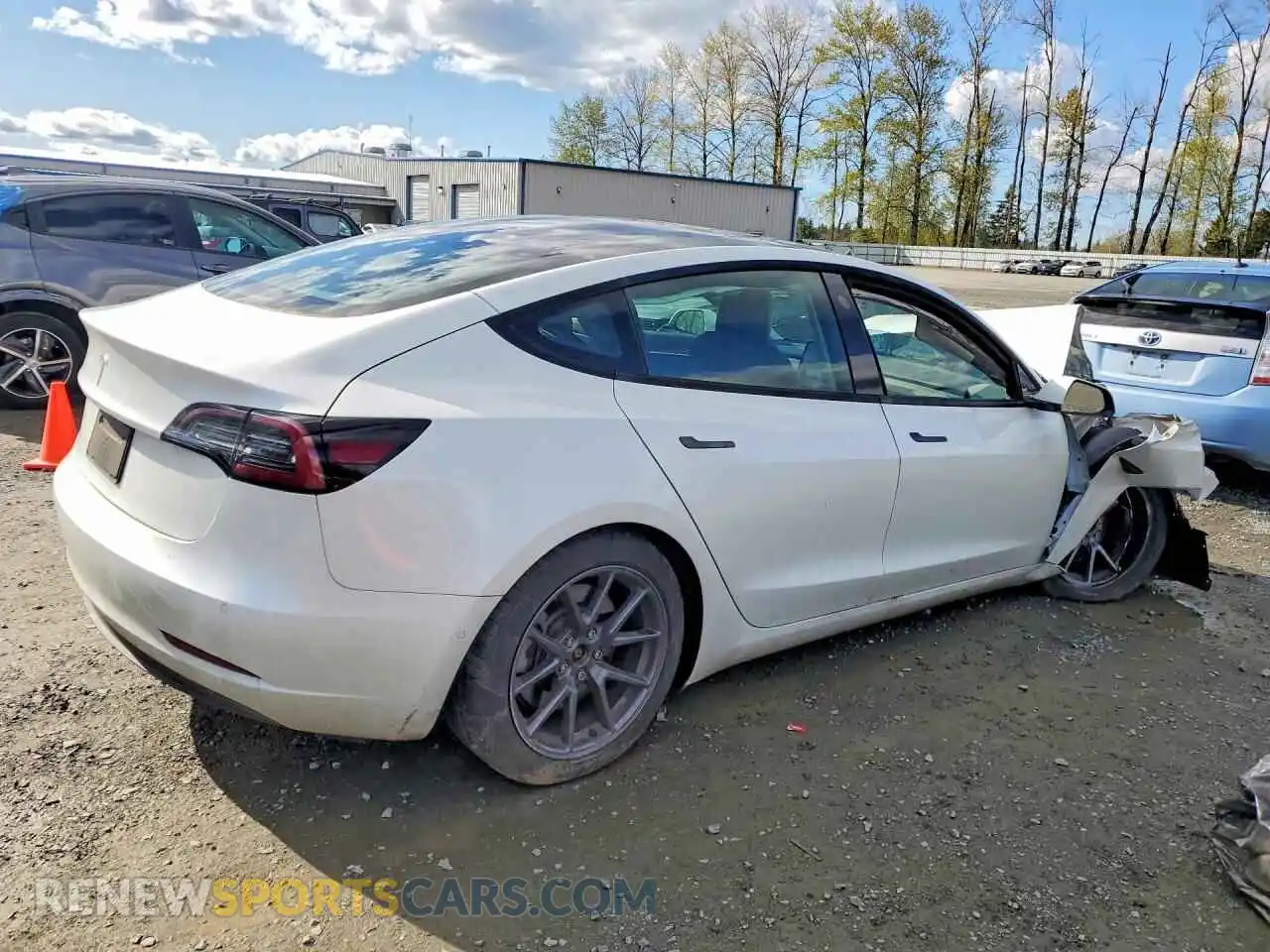 3 Фотография поврежденного автомобиля 5YJ3E1EAXMF053138 TESLA MODEL 3 2021