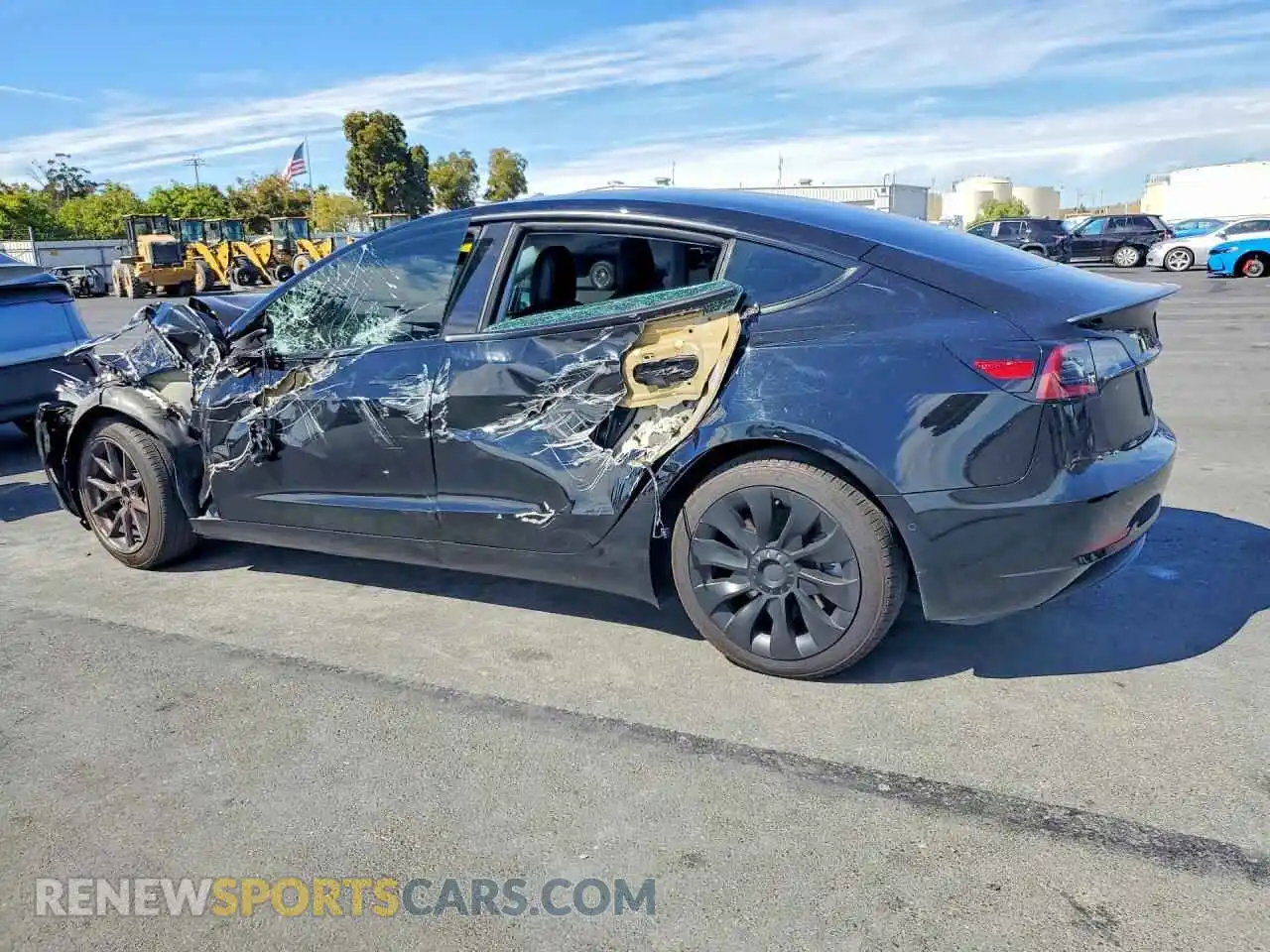 2 Photograph of a damaged car 5YJ3E1EAXMF074992 TESLA MODEL 3 2021