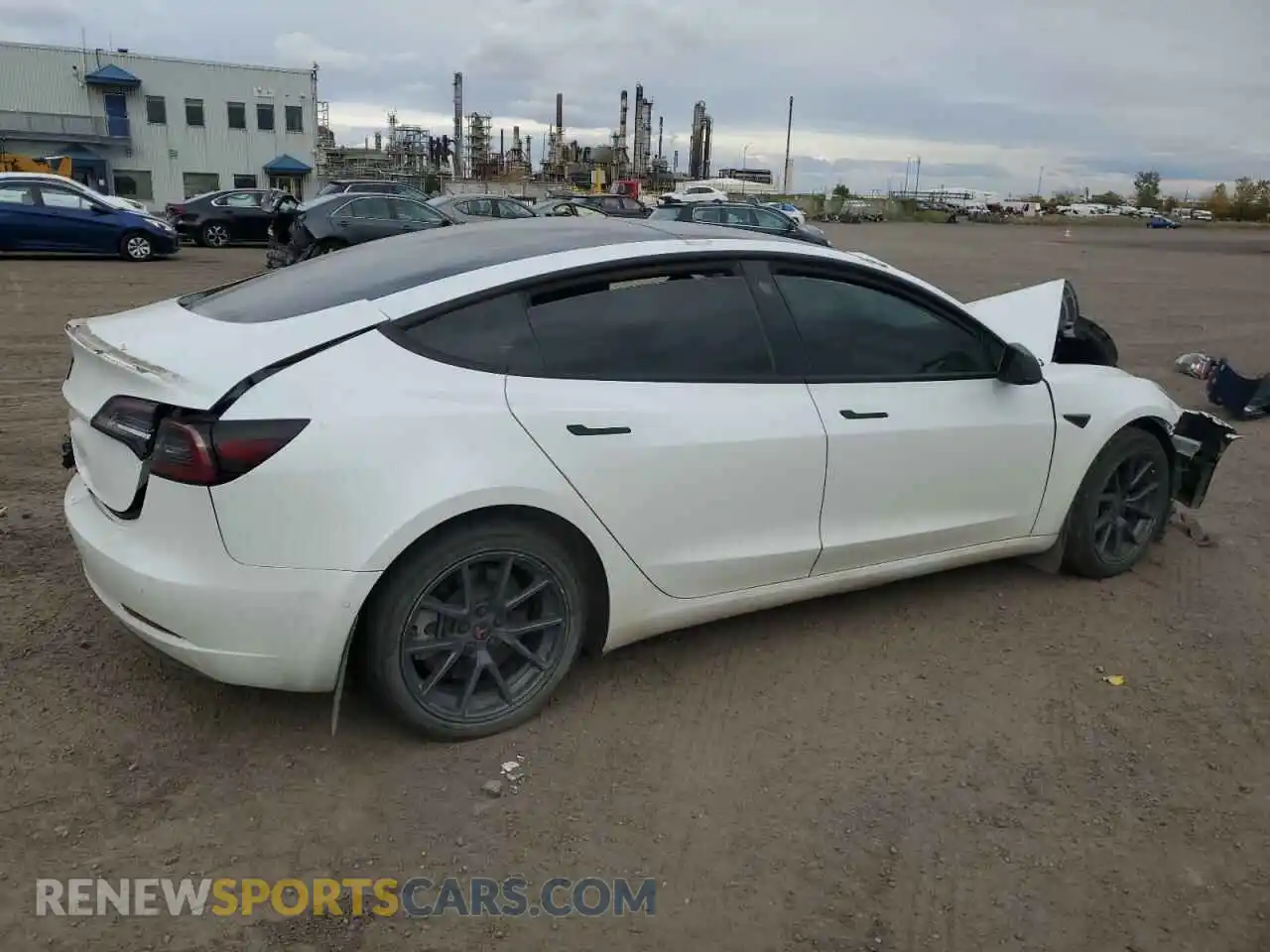 3 Photograph of a damaged car 5YJ3E1EAXMF094112 TESLA MODEL 3 2021