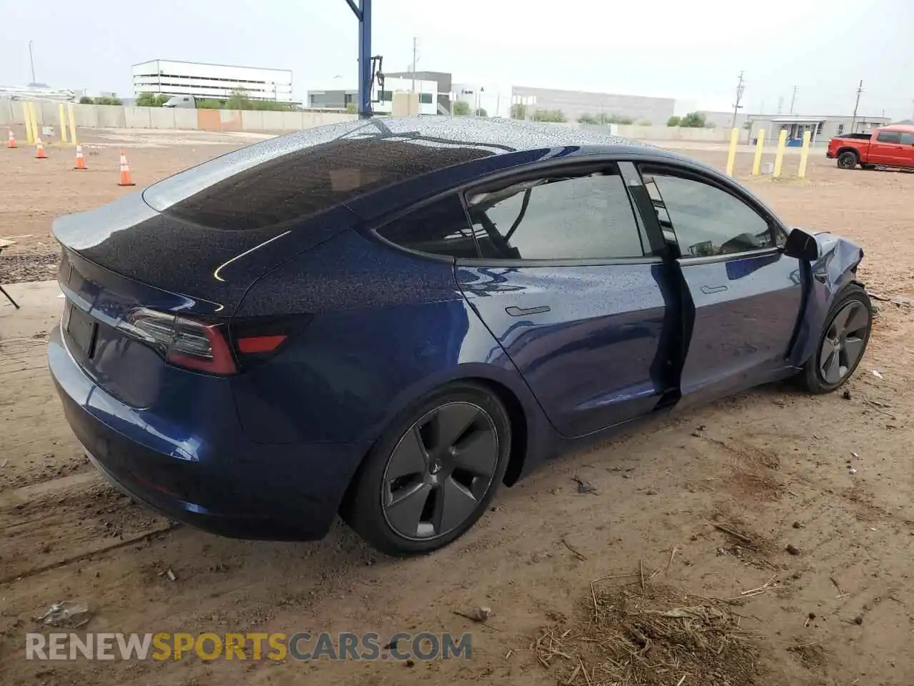 3 Photograph of a damaged car 5YJ3E1EAXMF095213 TESLA MODEL 3 2021