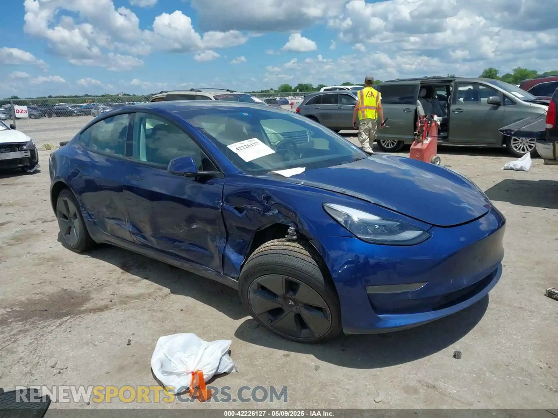 1 Photograph of a damaged car 5YJ3E1EAXMF098855 TESLA MODEL 3 2021