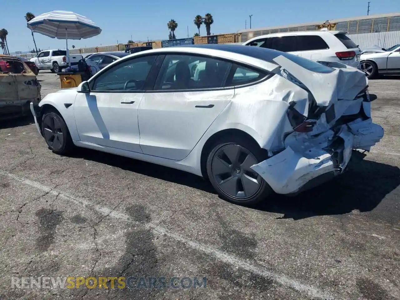 2 Photograph of a damaged car 5YJ3E1EAXMF852000 TESLA MODEL 3 2021