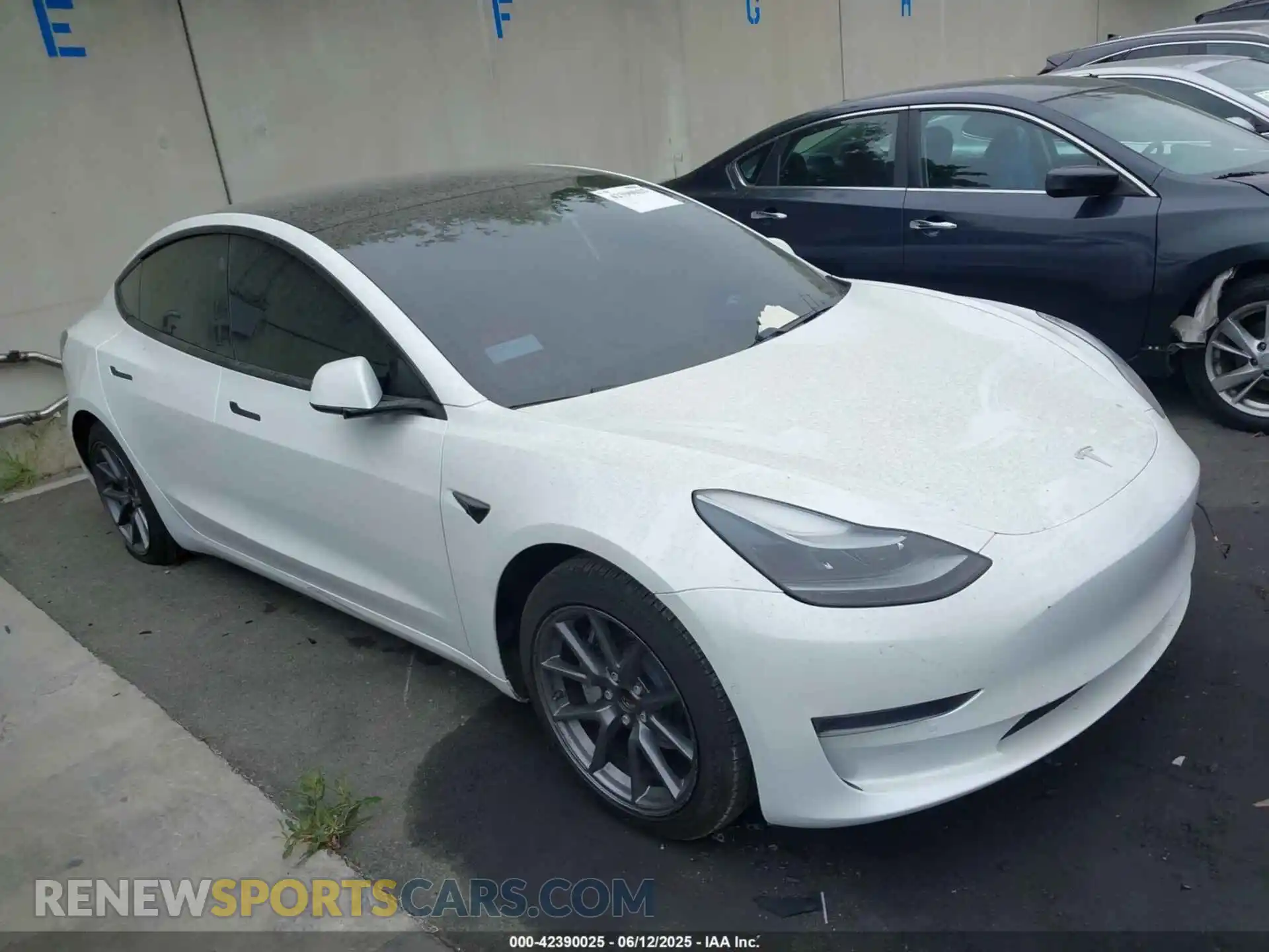 1 Photograph of a damaged car 5YJ3E1EAXMF876961 TESLA MODEL 3 2021