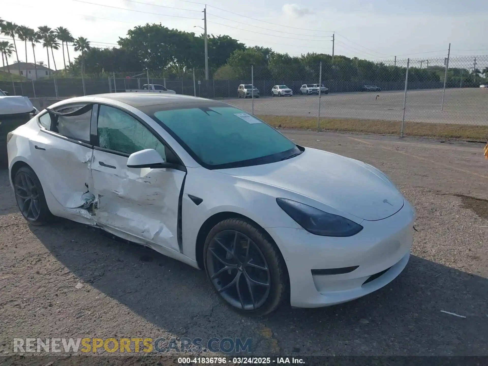 1 Photograph of a damaged car 5YJ3E1EAXMF908601 TESLA MODEL 3 2021