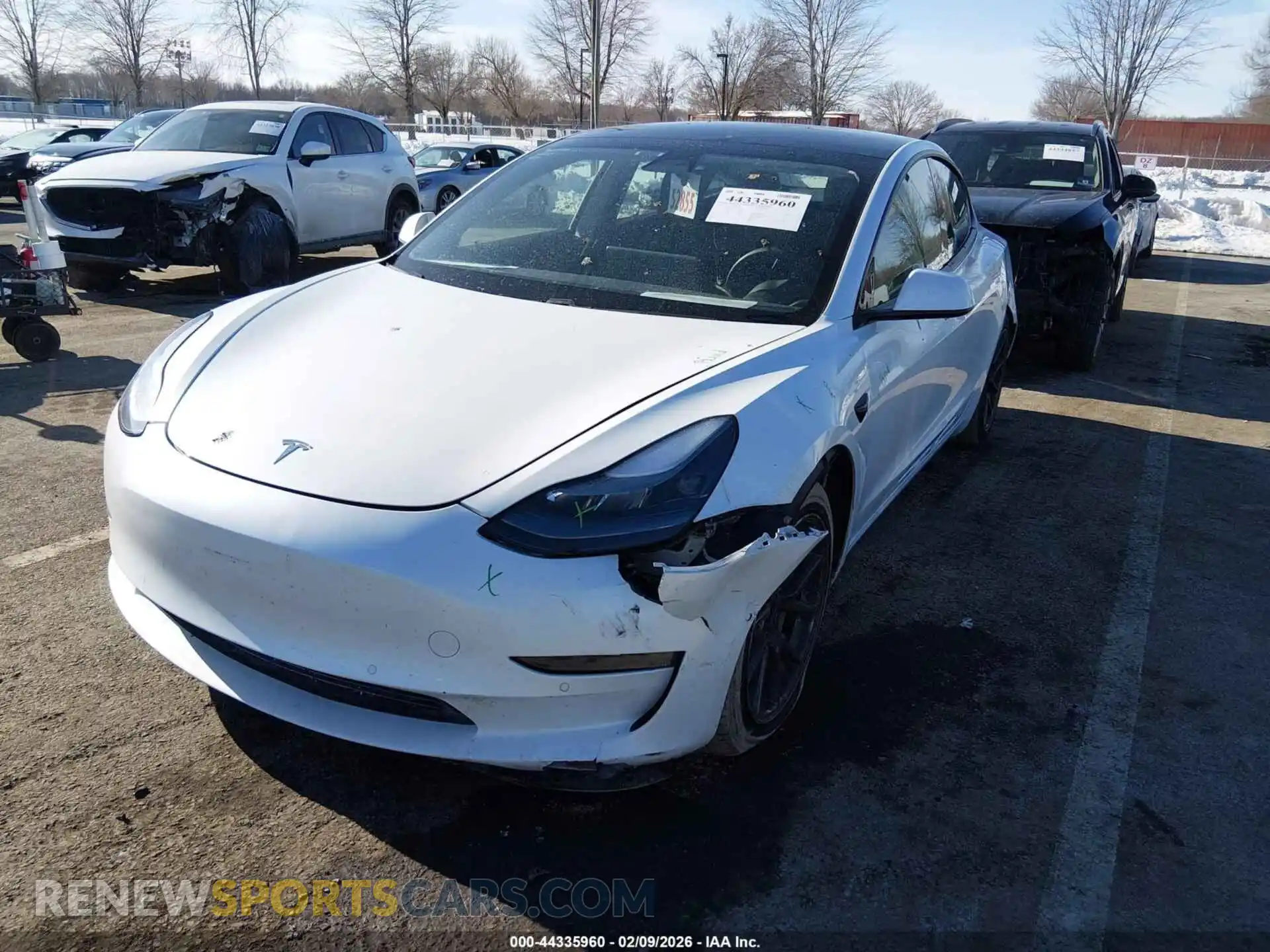 2 Photograph of a damaged car 5YJ3E1EAXMF976851 TESLA MODEL 3 2021