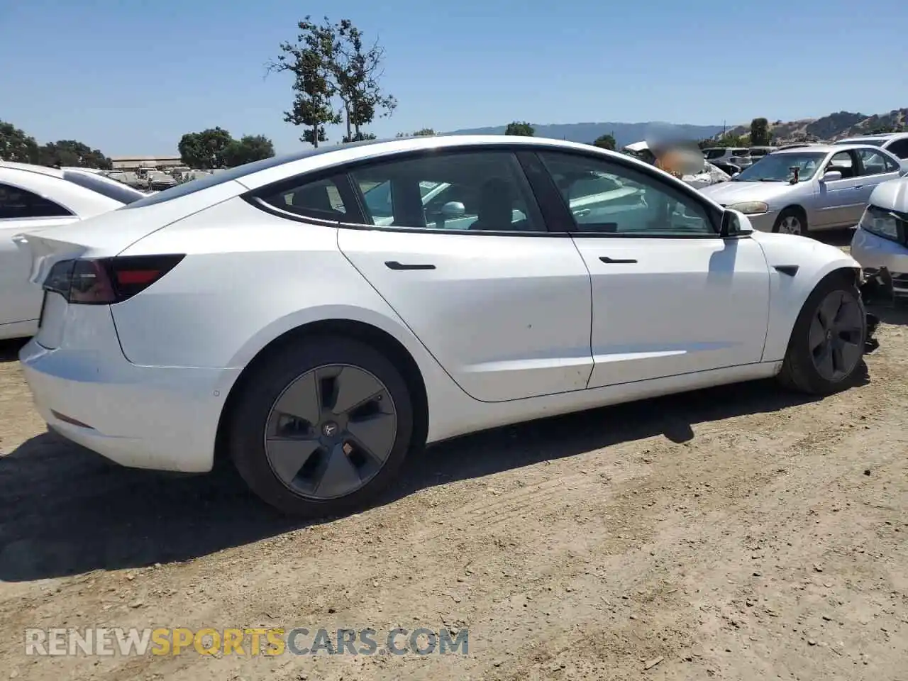 3 Photograph of a damaged car 5YJ3E1EAXMF981936 TESLA MODEL 3 2021