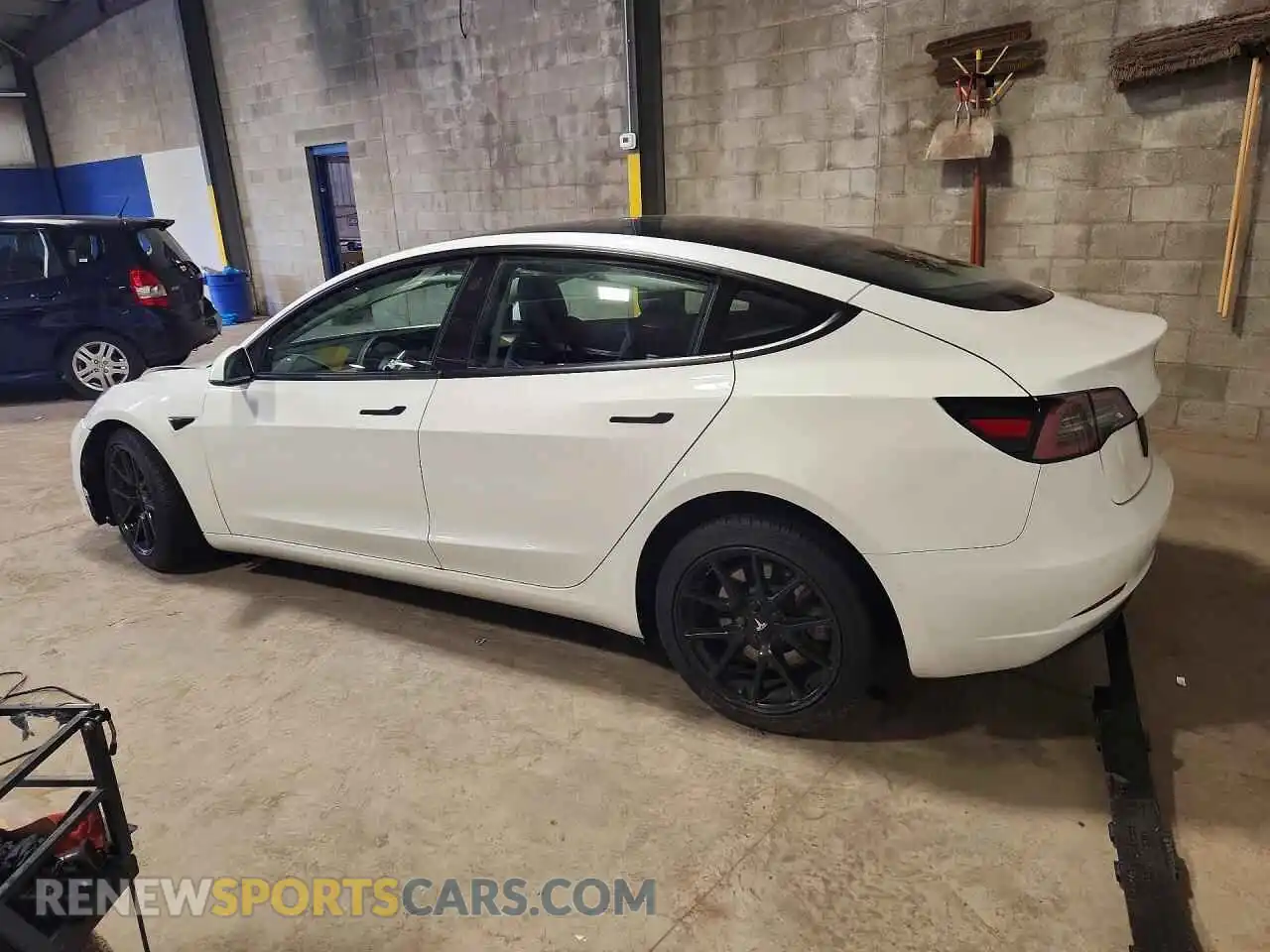 2 Photograph of a damaged car 5YJ3E1EAXMF982150 TESLA MODEL 3 2021