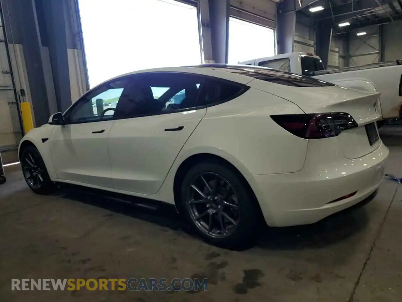 2 Фотография поврежденного автомобиля 5YJ3E1EAXMF991558 TESLA MODEL 3 2021