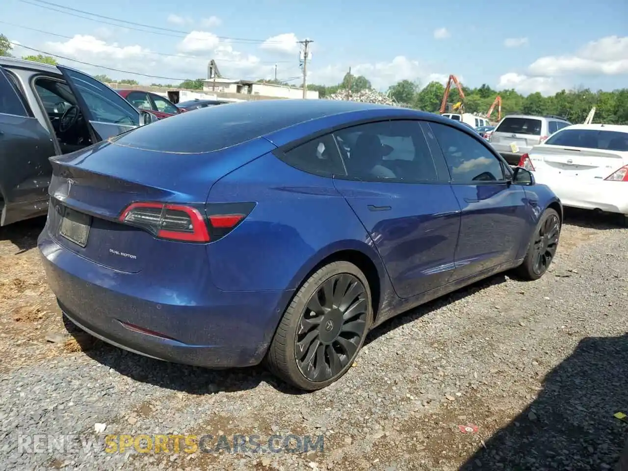 3 Photograph of a damaged car 5YJ3E1EB0MF034994 TESLA MODEL 3 2021