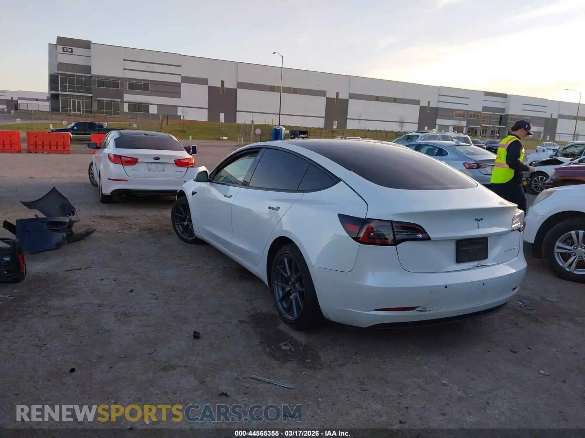 3 Photograph of a damaged car 5YJ3E1EB0MF056591 TESLA MODEL 3 2021
