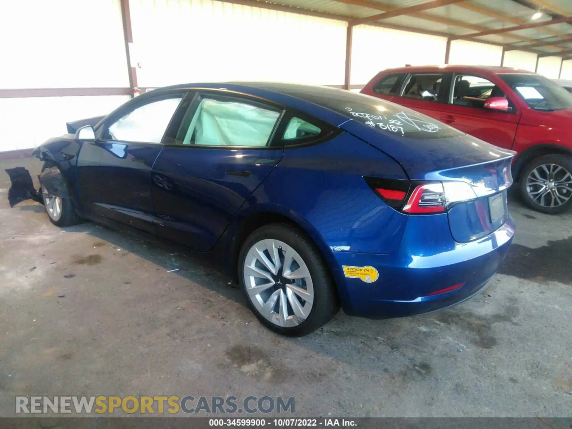 3 Photograph of a damaged car 5YJ3E1EB0MF064853 TESLA MODEL 3 2021
