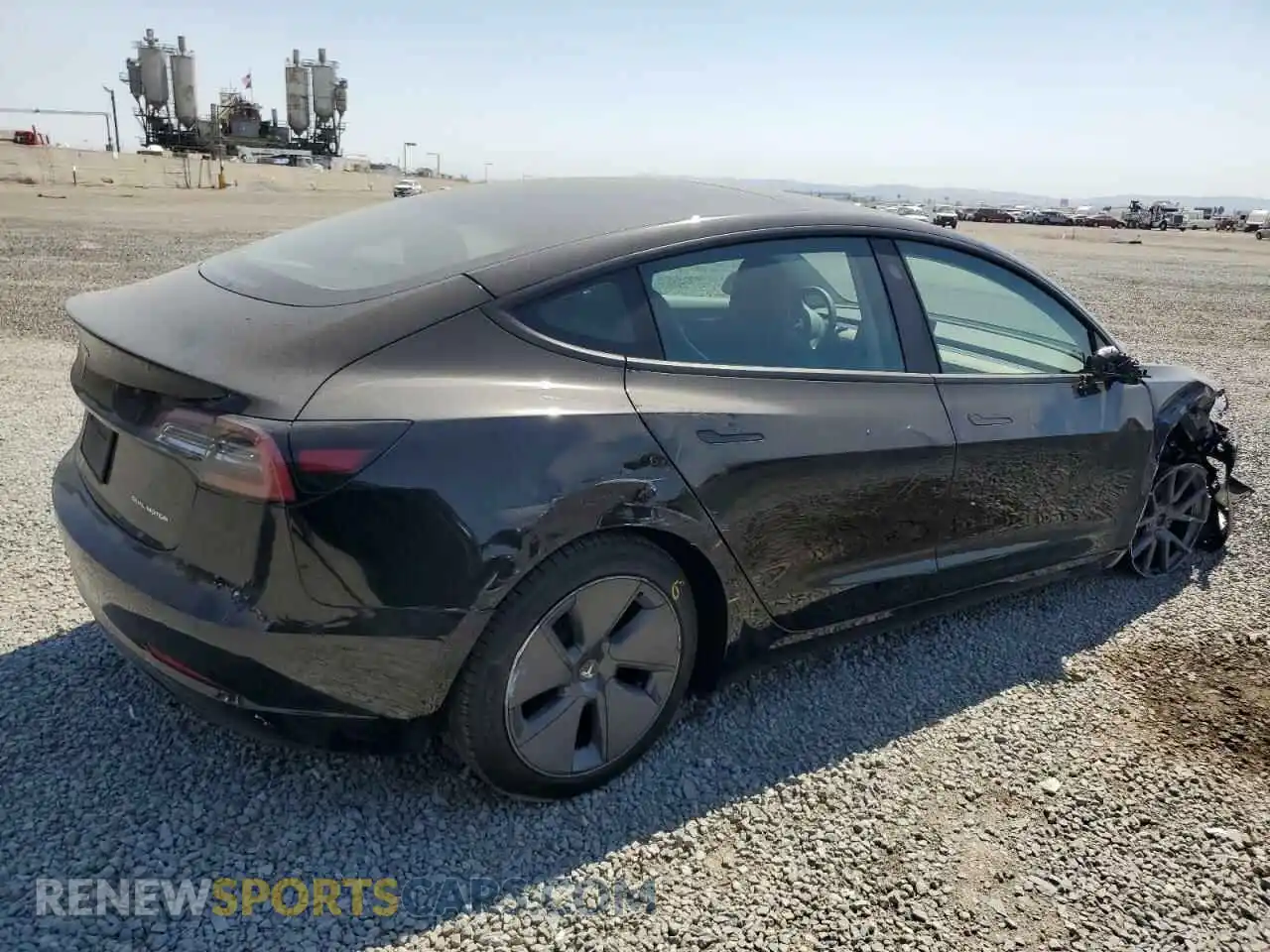 3 Photograph of a damaged car 5YJ3E1EB0MF069227 TESLA MODEL 3 2021