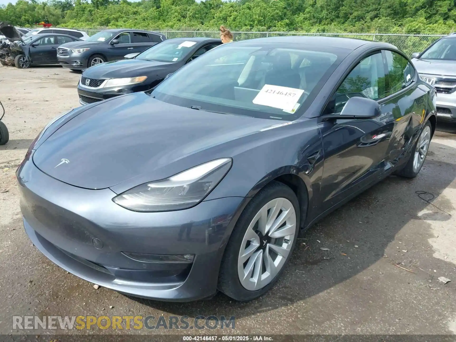 2 Photograph of a damaged car 5YJ3E1EB0MF902654 TESLA MODEL 3 2021