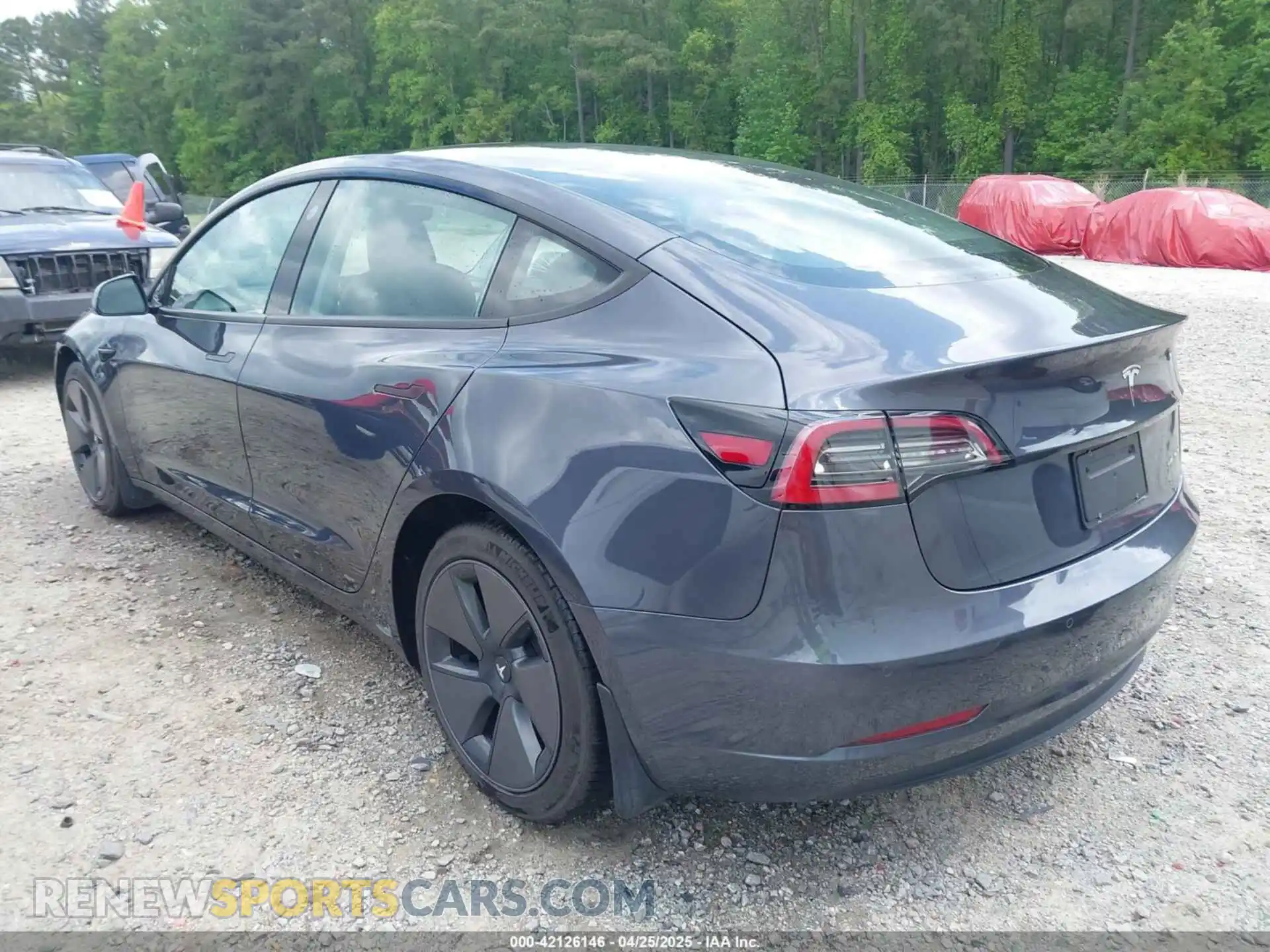 3 Photograph of a damaged car 5YJ3E1EB0MF979654 TESLA MODEL 3 2021