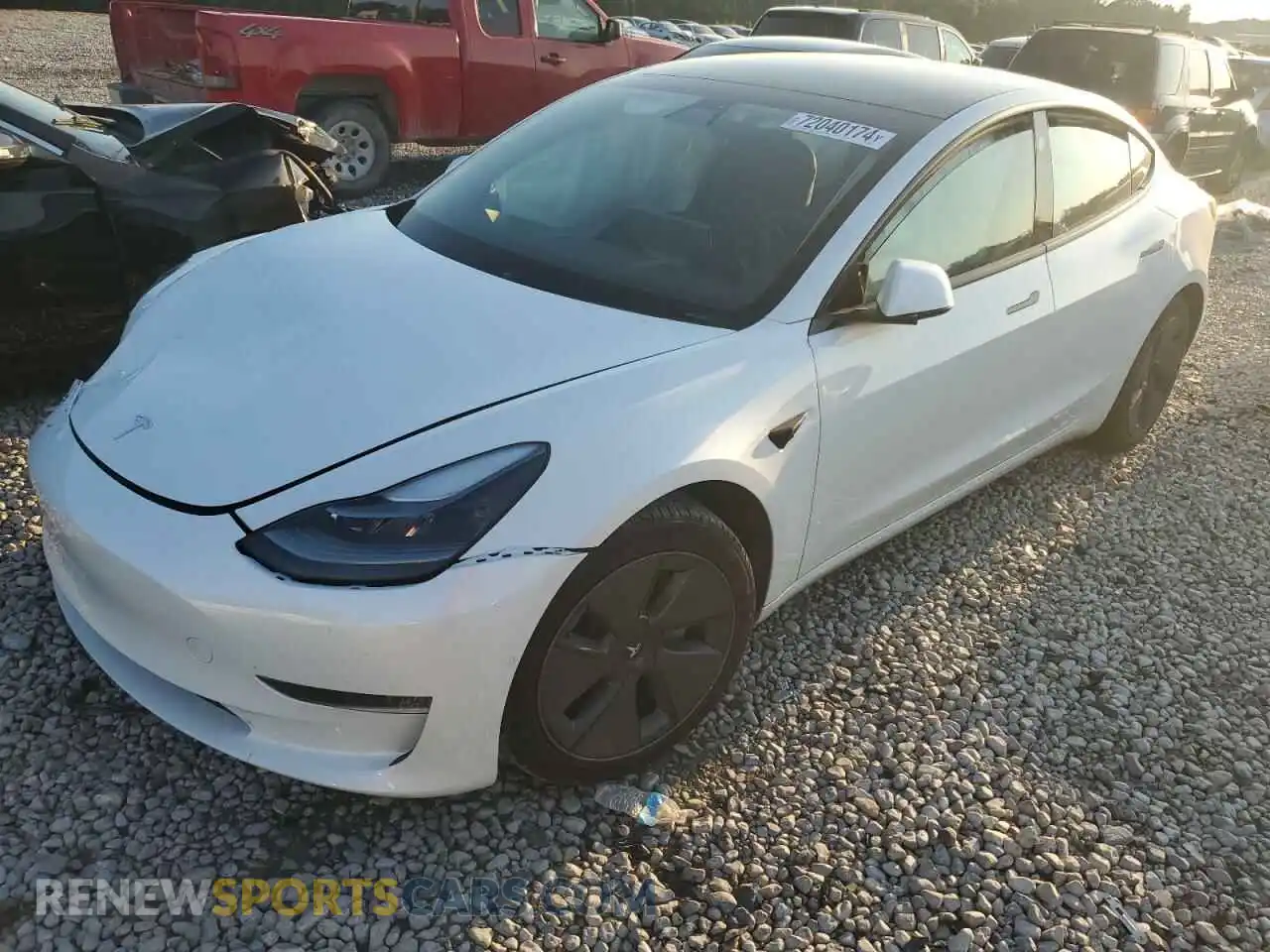1 Photograph of a damaged car 5YJ3E1EB0MF992310 TESLA MODEL 3 2021