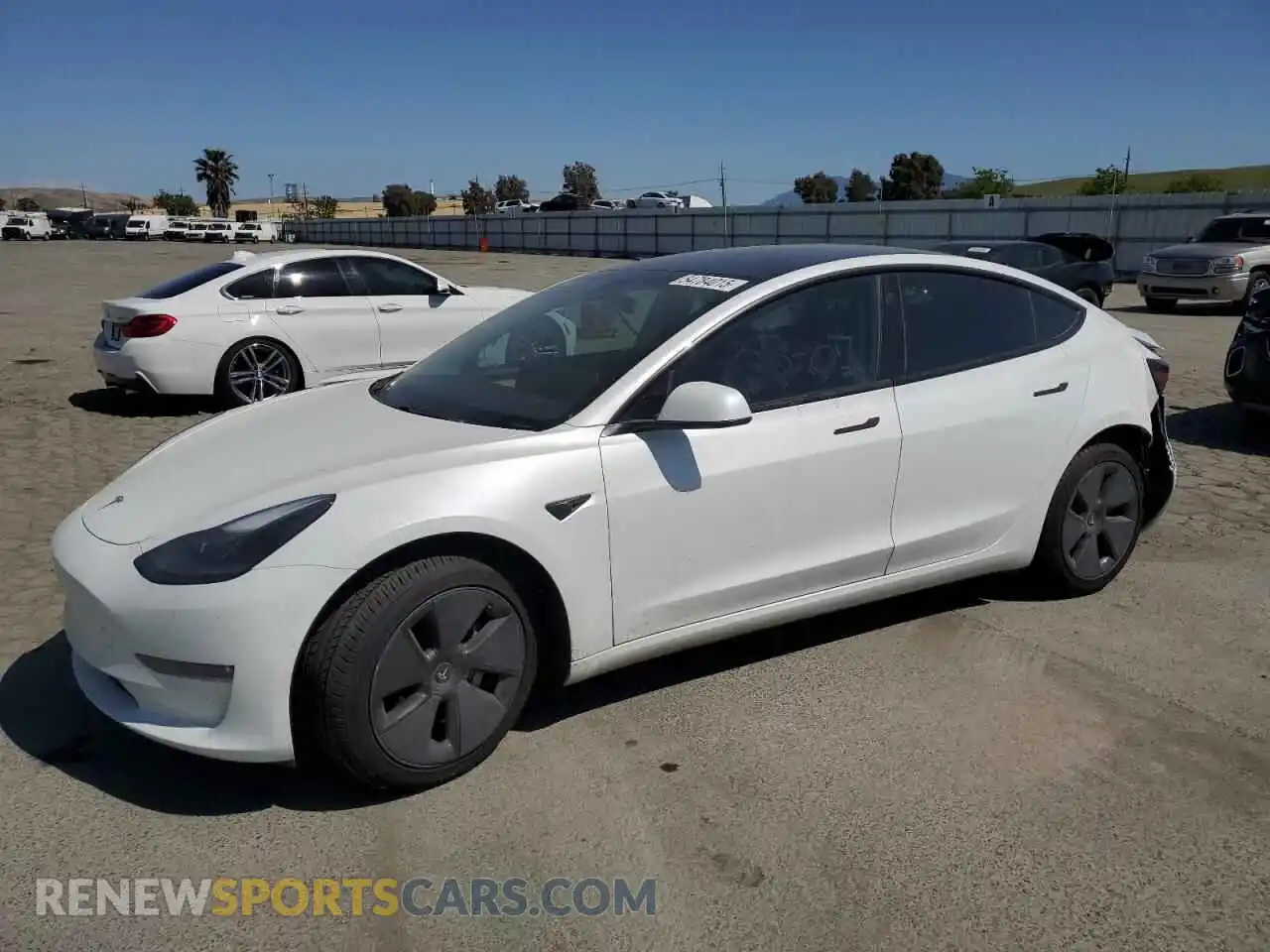 1 Photograph of a damaged car 5YJ3E1EB1MF002491 TESLA MODEL 3 2021