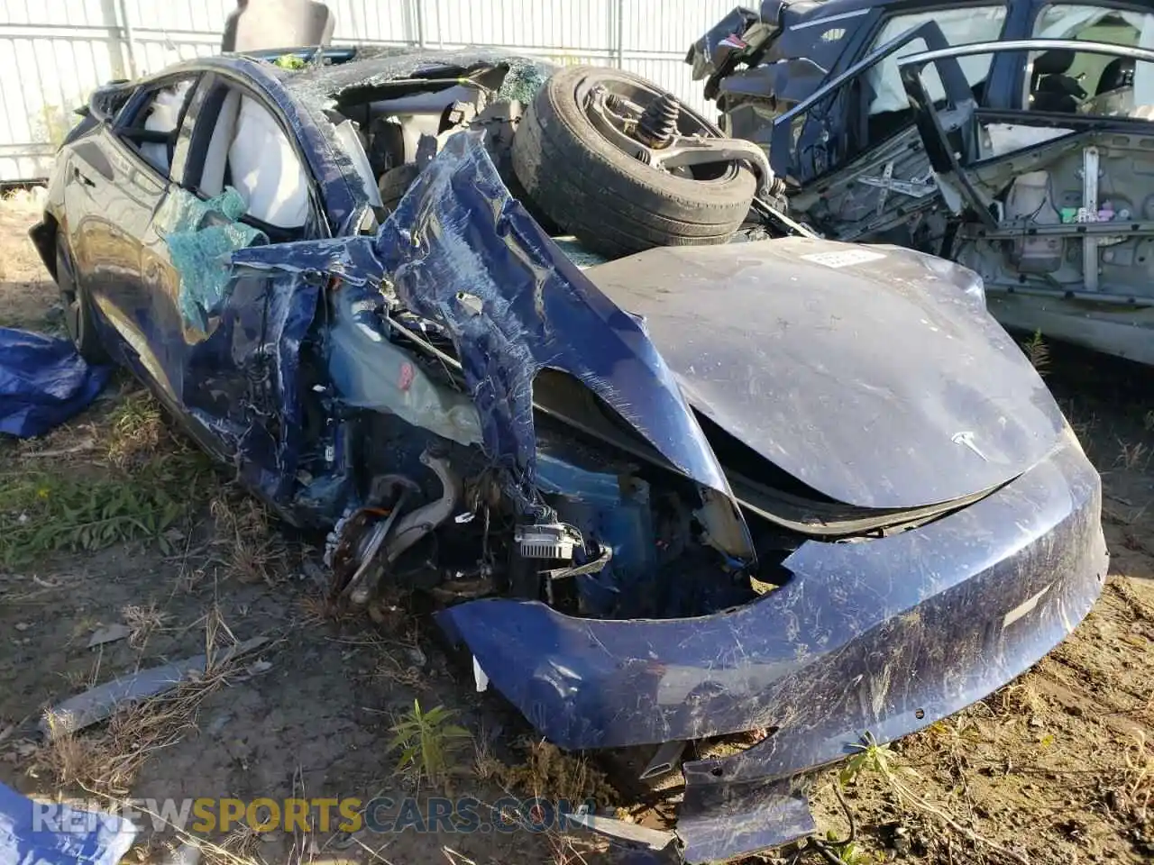 1 Photograph of a damaged car 5YJ3E1EB1MF012941 TESLA MODEL 3 2021
