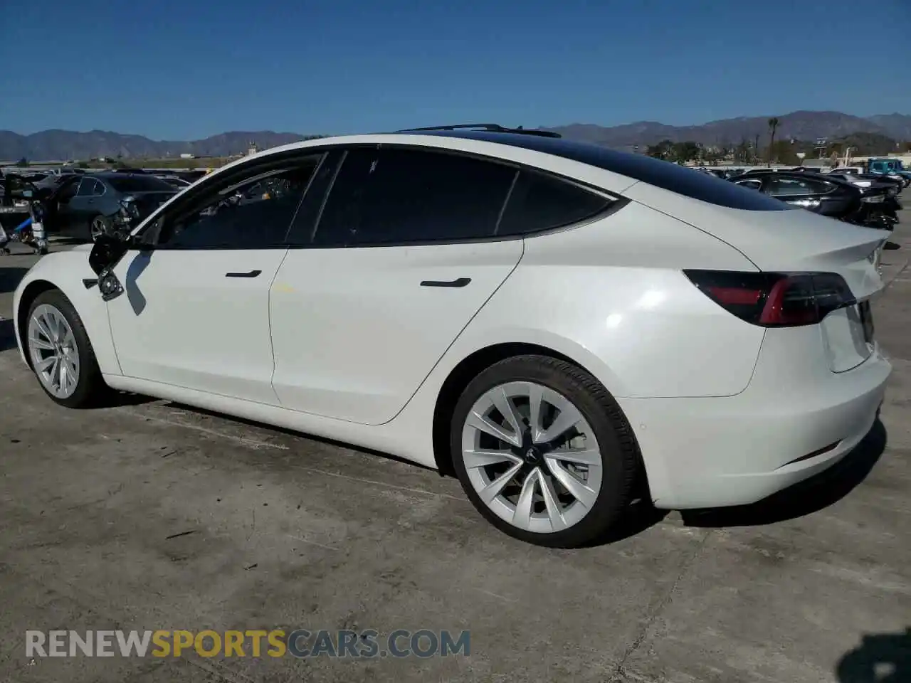 2 Photograph of a damaged car 5YJ3E1EB1MF064716 TESLA MODEL 3 2021
