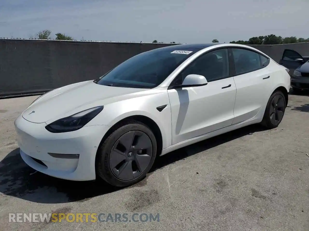 1 Photograph of a damaged car 5YJ3E1EB1MF974799 TESLA MODEL 3 2021