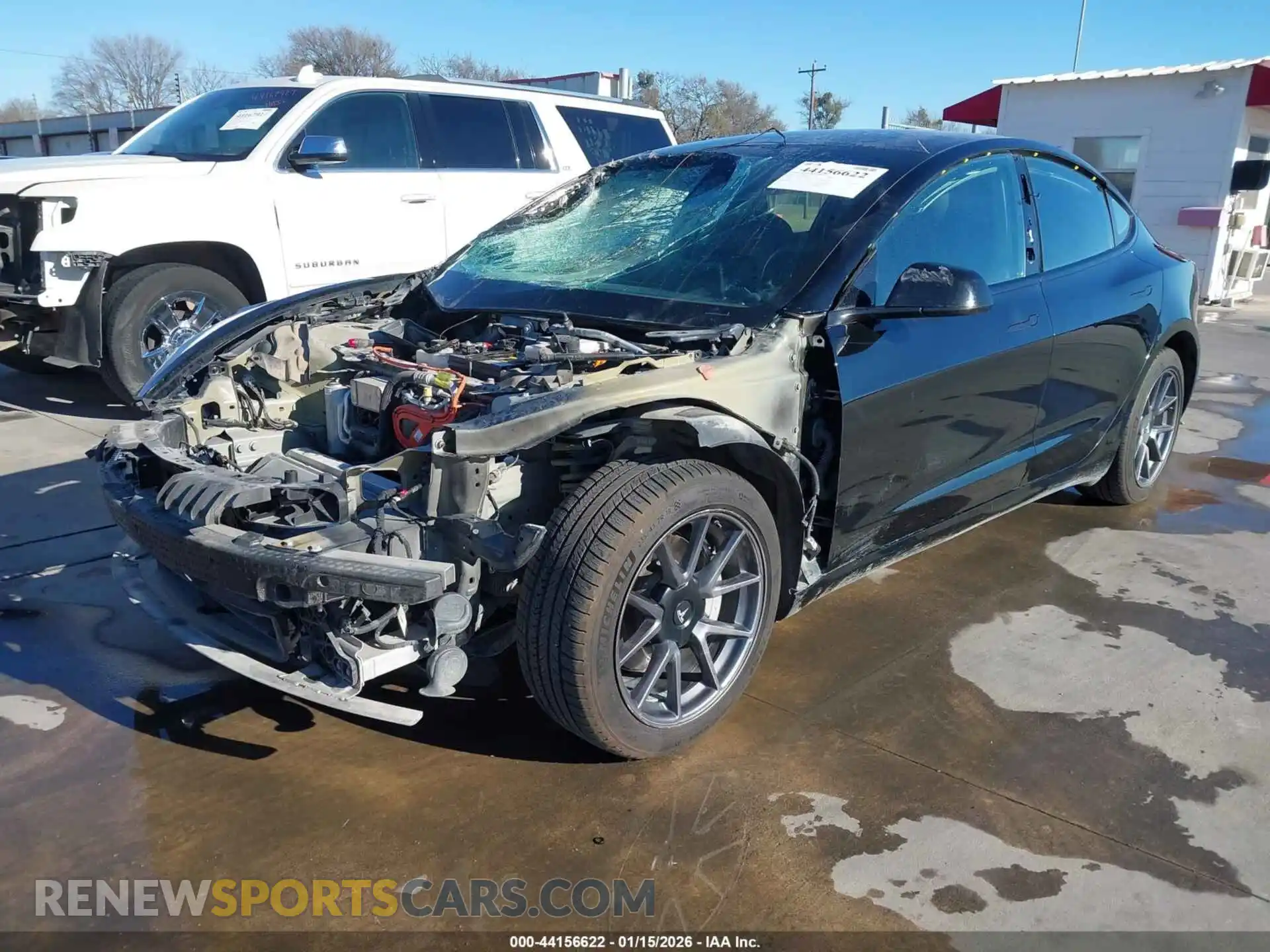 2 Photograph of a damaged car 5YJ3E1EB2MF061033 TESLA MODEL 3 2021