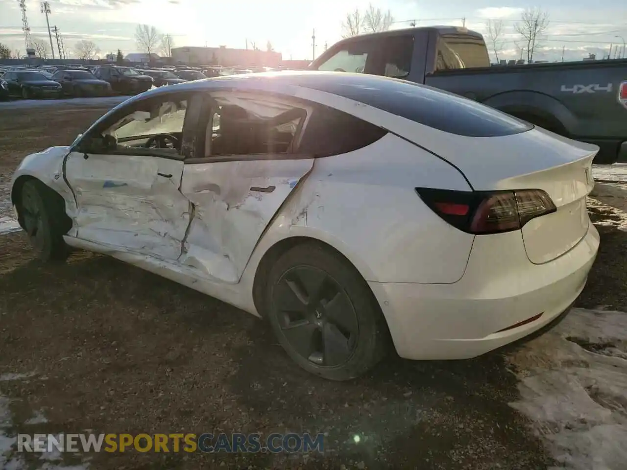 2 Photograph of a damaged car 5YJ3E1EB2MF079712 TESLA MODEL 3 2021