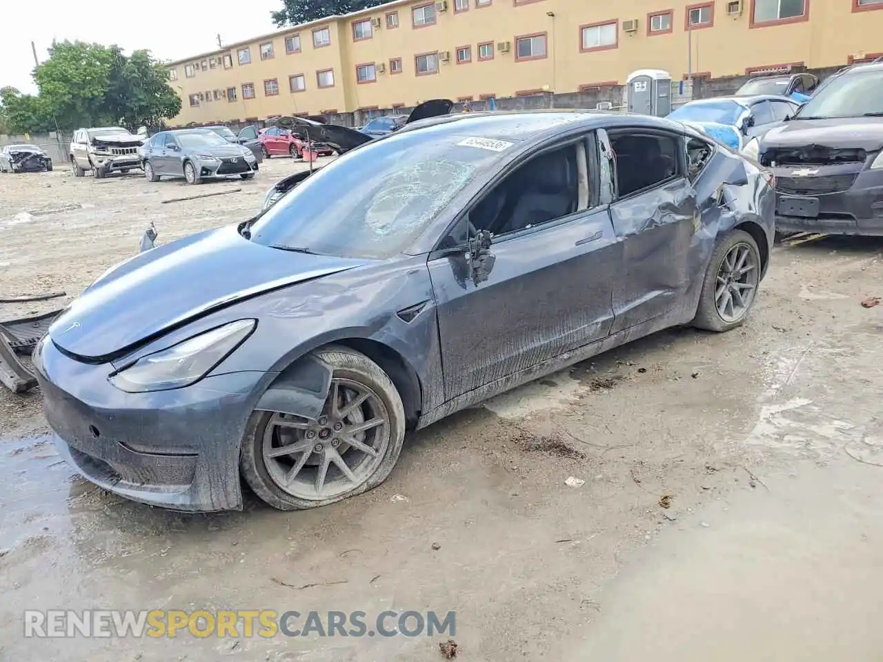1 Photograph of a damaged car 5YJ3E1EB2MF091410 TESLA MODEL 3 2021