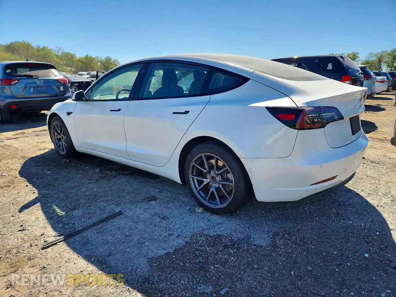 2 Photograph of a damaged car 5YJ3E1EB2MF096526 TESLA MODEL 3 2021