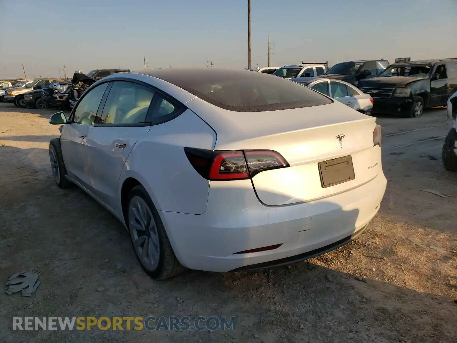 3 Photograph of a damaged car 5YJ3E1EB2MF849973 TESLA MODEL 3 2021