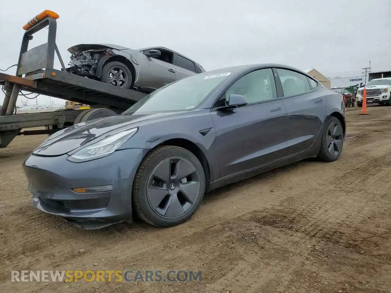 1 Photograph of a damaged car 5YJ3E1EB2MF852663 TESLA MODEL 3 2021