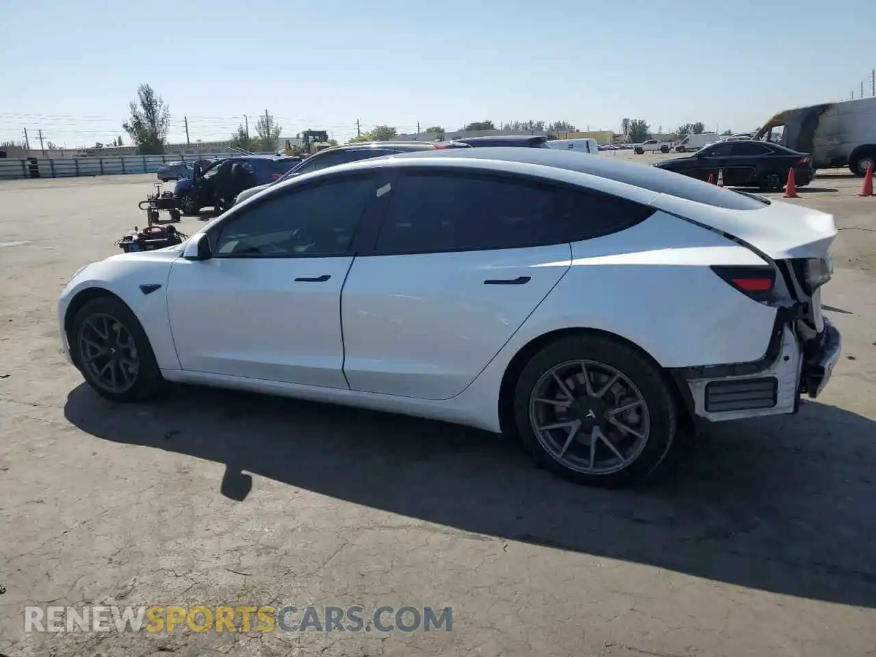 2 Photograph of a damaged car 5YJ3E1EB2MF901974 TESLA MODEL 3 2021