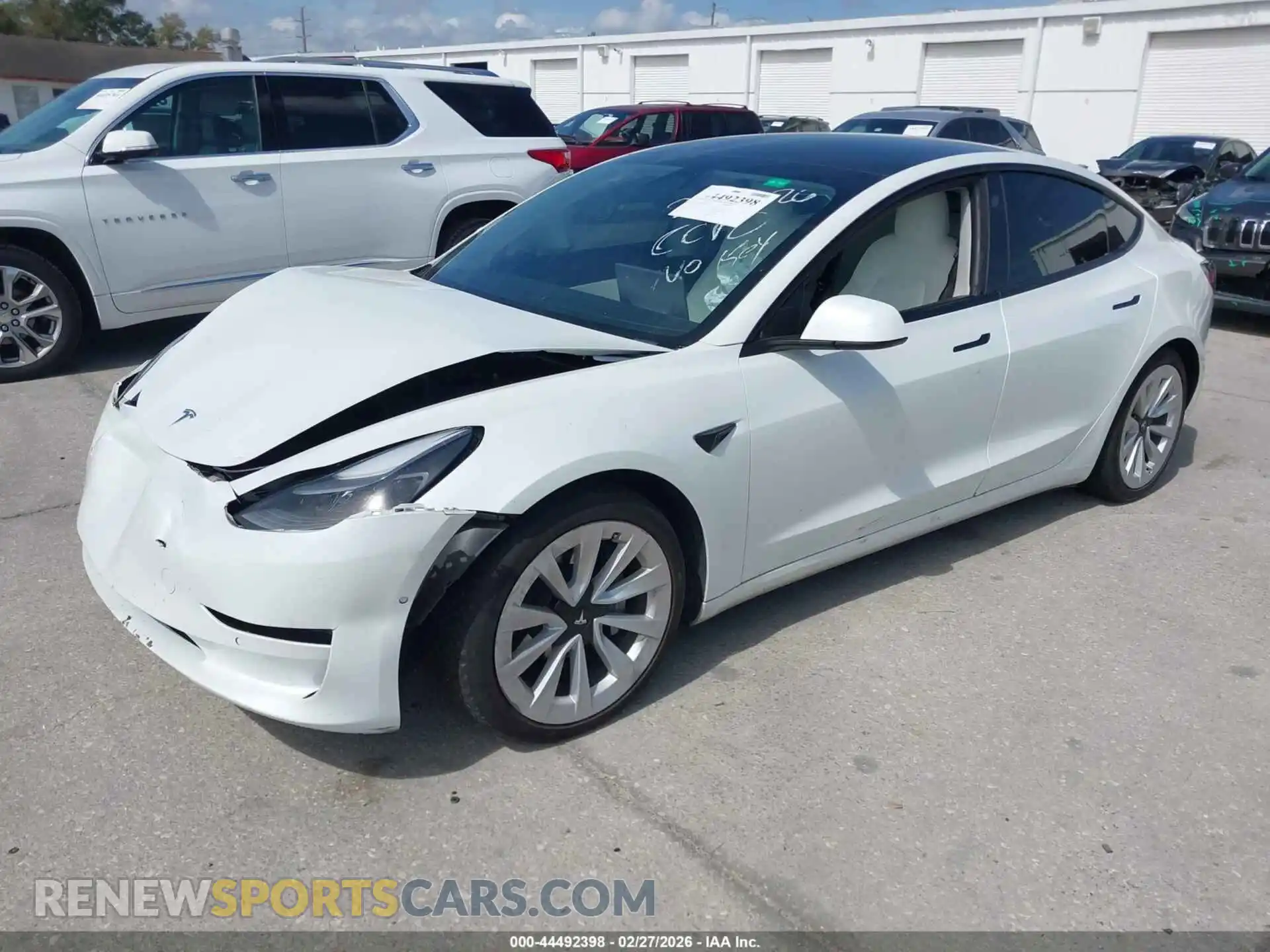 2 Photograph of a damaged car 5YJ3E1EB2MF925028 TESLA MODEL 3 2021