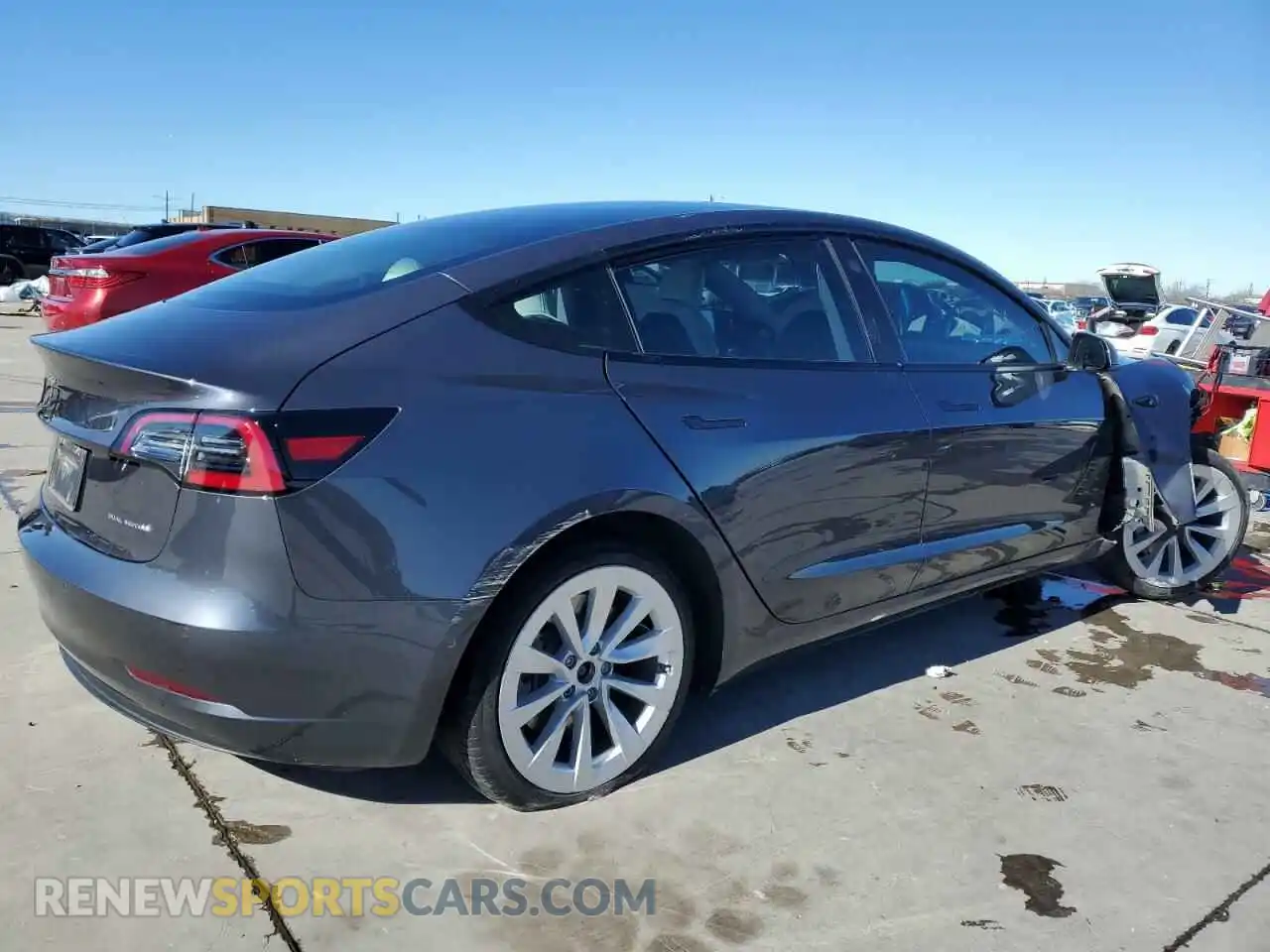 3 Photograph of a damaged car 5YJ3E1EB2MF980711 TESLA MODEL 3 2021