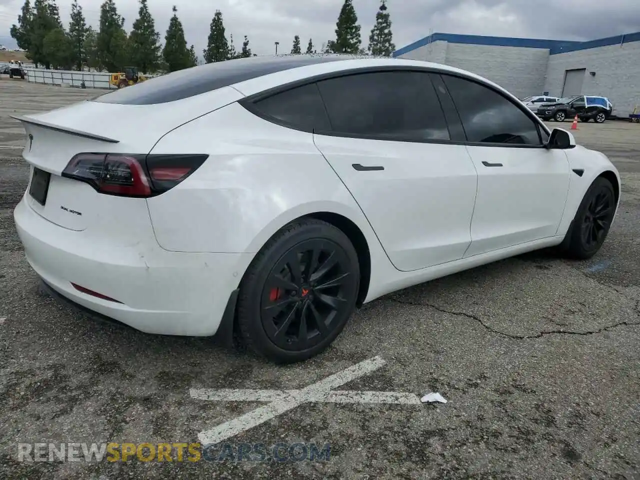 3 fotografías del automóvil dañado 5YJ3E1EB3MF015520 TESLA MODEL 3 2021