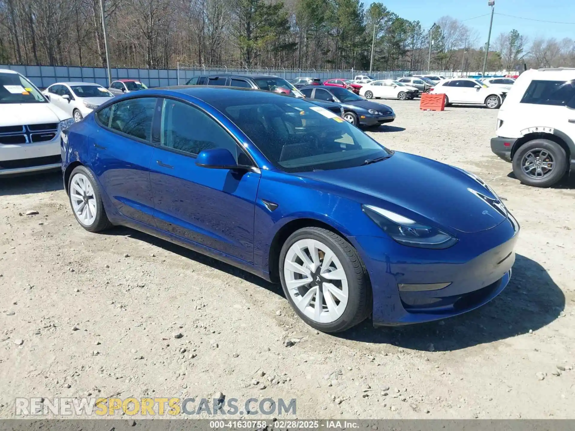1 Photograph of a damaged car 5YJ3E1EB3MF031457 TESLA MODEL 3 2021