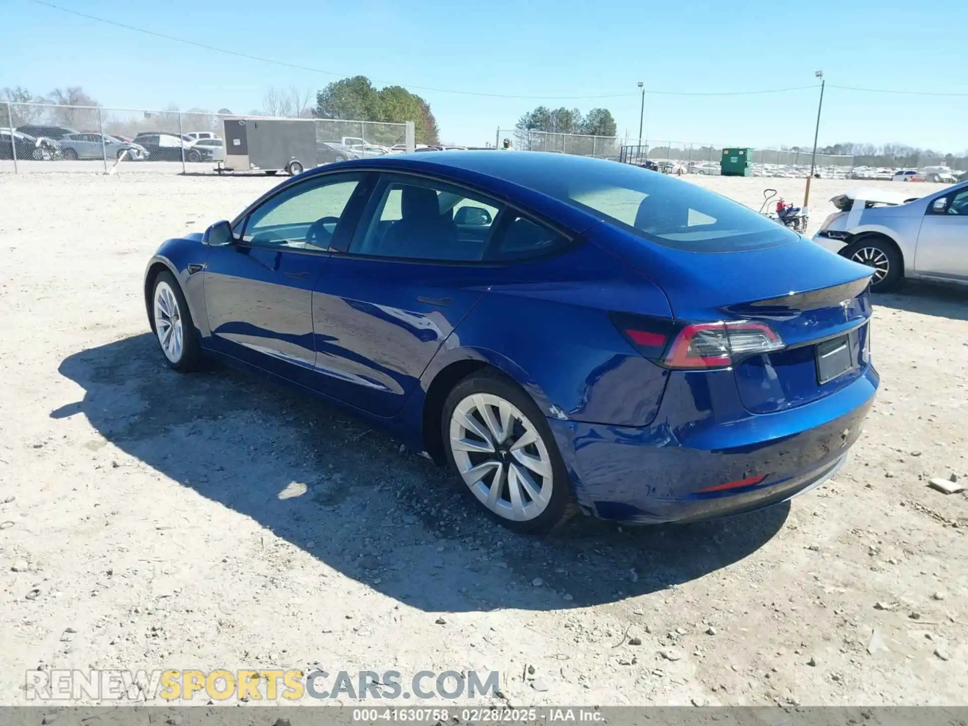 3 Photograph of a damaged car 5YJ3E1EB3MF031457 TESLA MODEL 3 2021