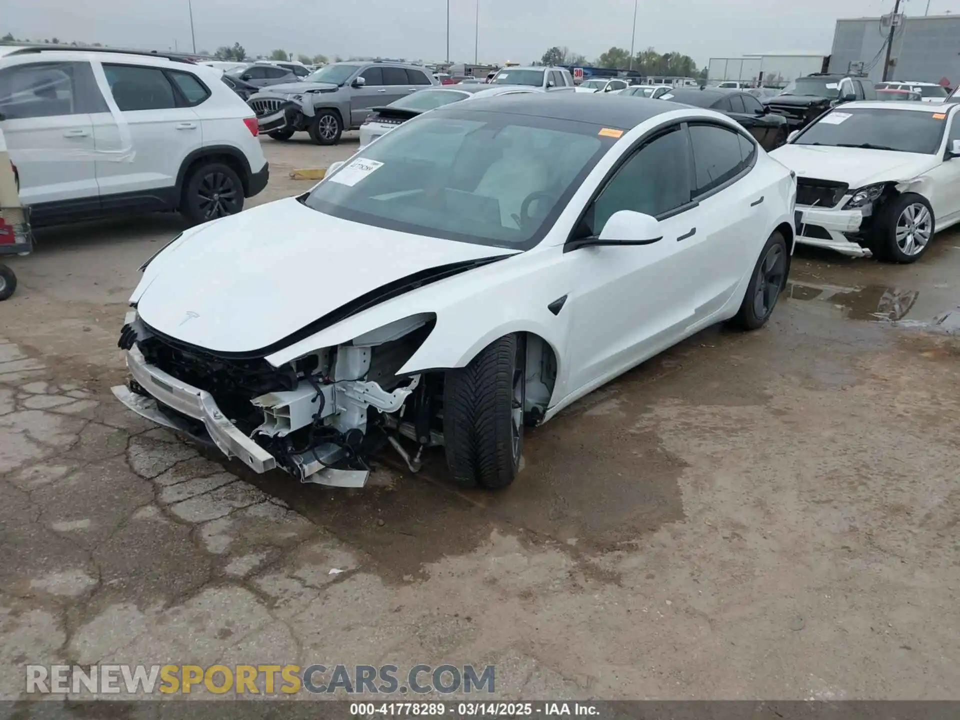 2 Photograph of a damaged car 5YJ3E1EB3MF059713 TESLA MODEL 3 2021
