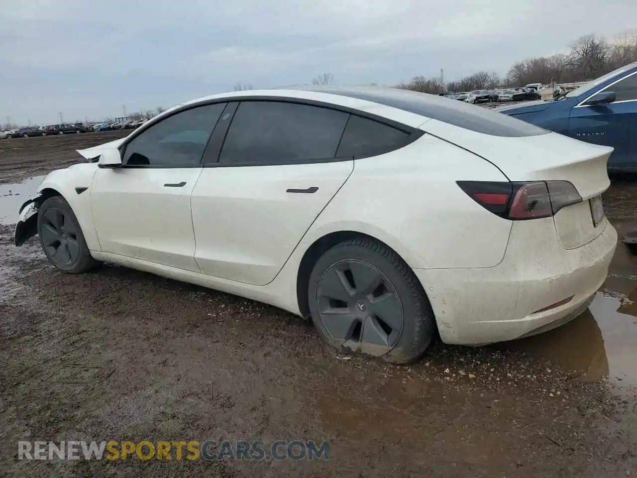 2 Photograph of a damaged car 5YJ3E1EB3MF068539 TESLA MODEL 3 2021