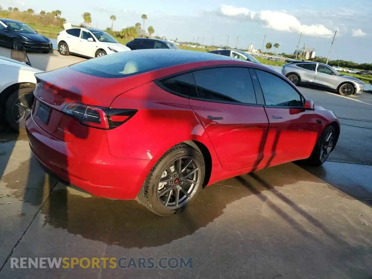 3 Photograph of a damaged car 5YJ3E1EB3MF836956 TESLA MODEL 3 2021