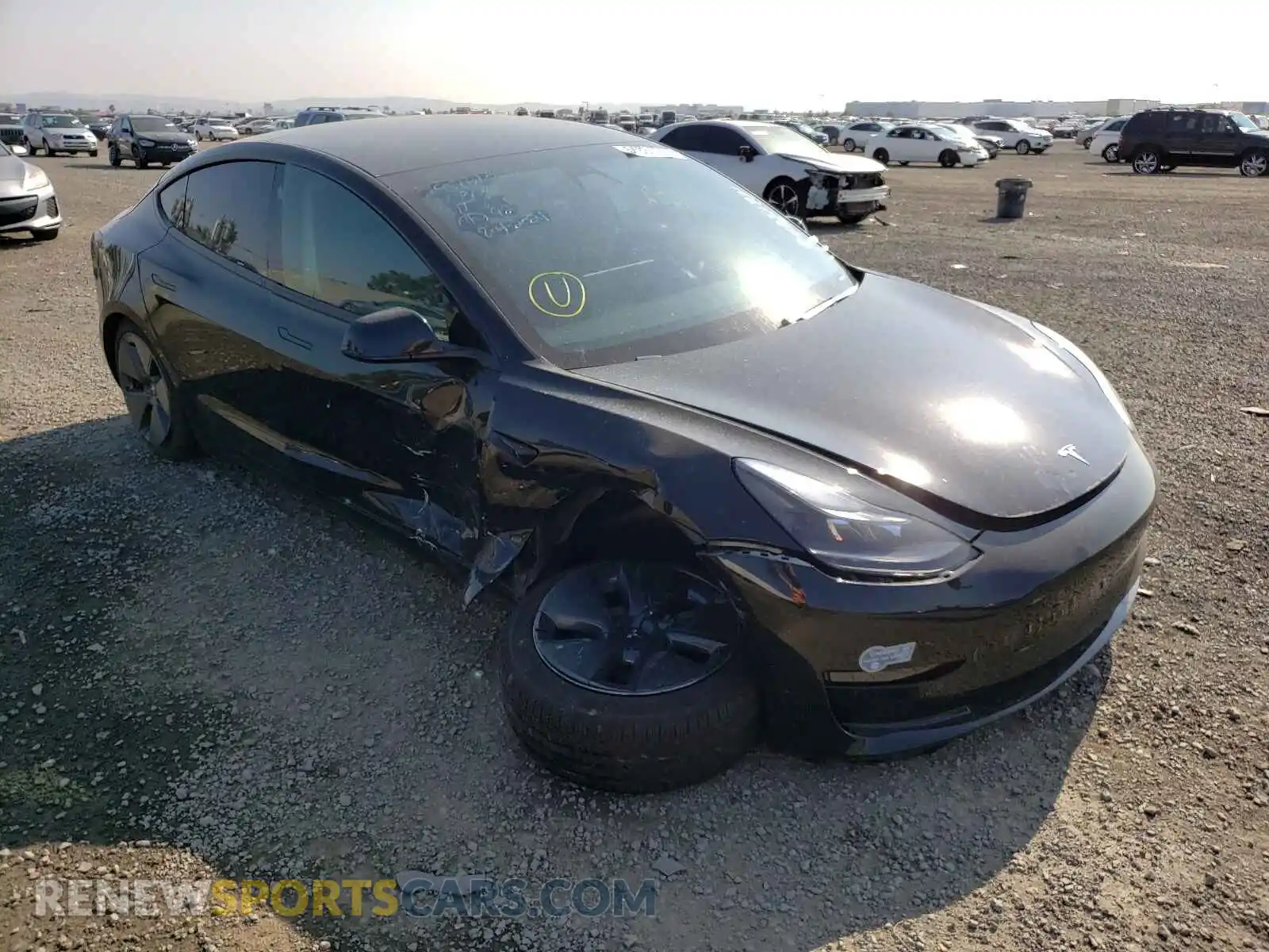 1 Photograph of a damaged car 5YJ3E1EB3MF865034 TESLA MODEL 3 2021