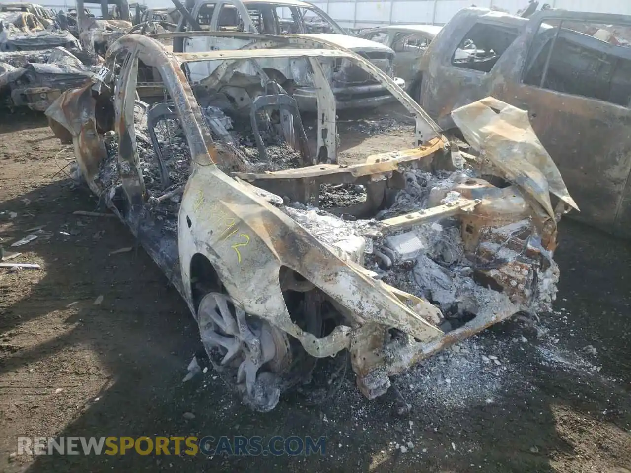 1 Photograph of a damaged car 5YJ3E1EB3MF874686 TESLA MODEL 3 2021