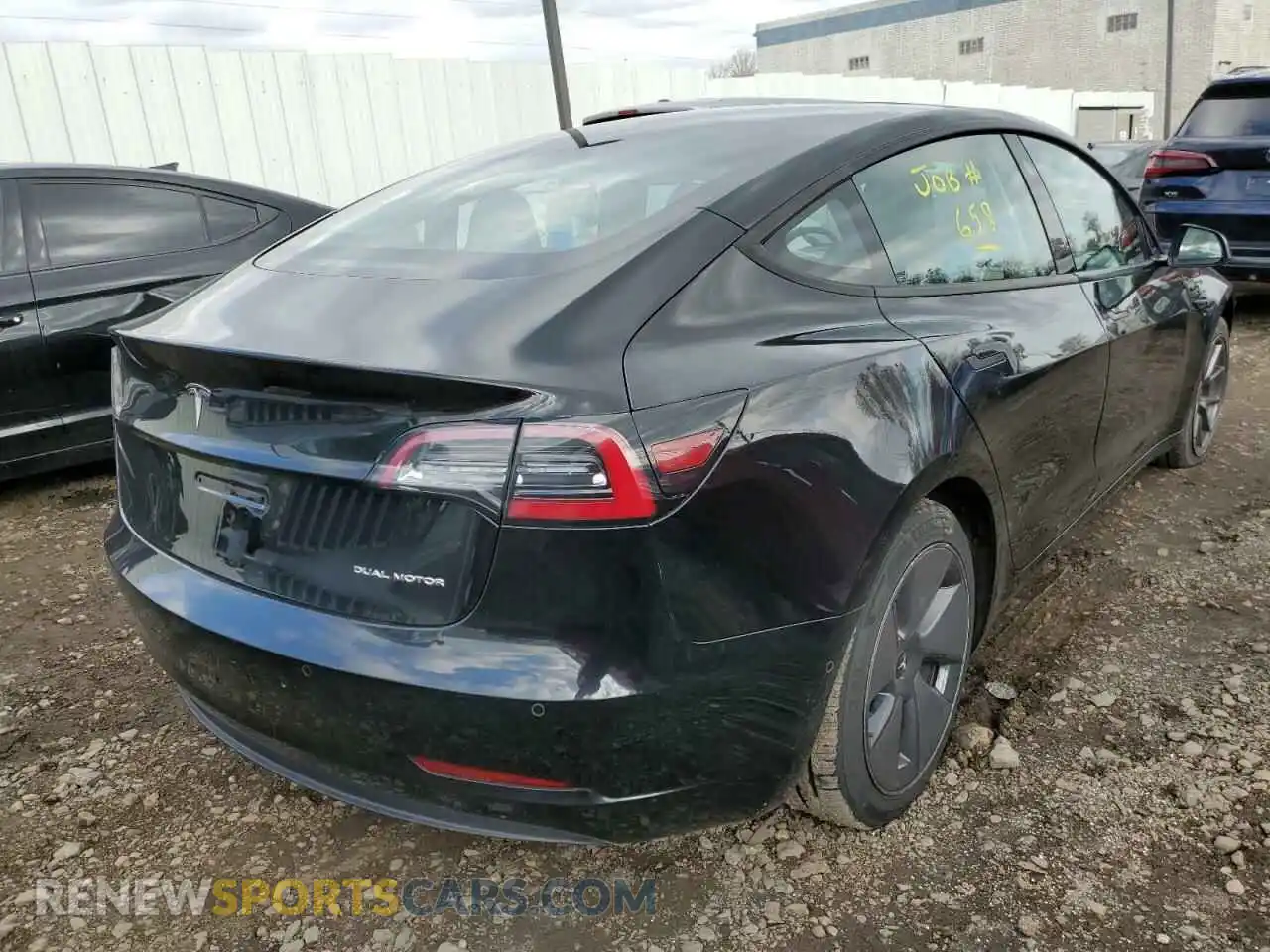 3 Photograph of a damaged car 5YJ3E1EB3MF924647 TESLA MODEL 3 2021